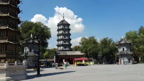 Seven-tiered pagoda and courtyard of Jile Temple in Harbin