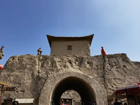 Earthen gate of the old fort at Zhenbeibao Western Film Studio