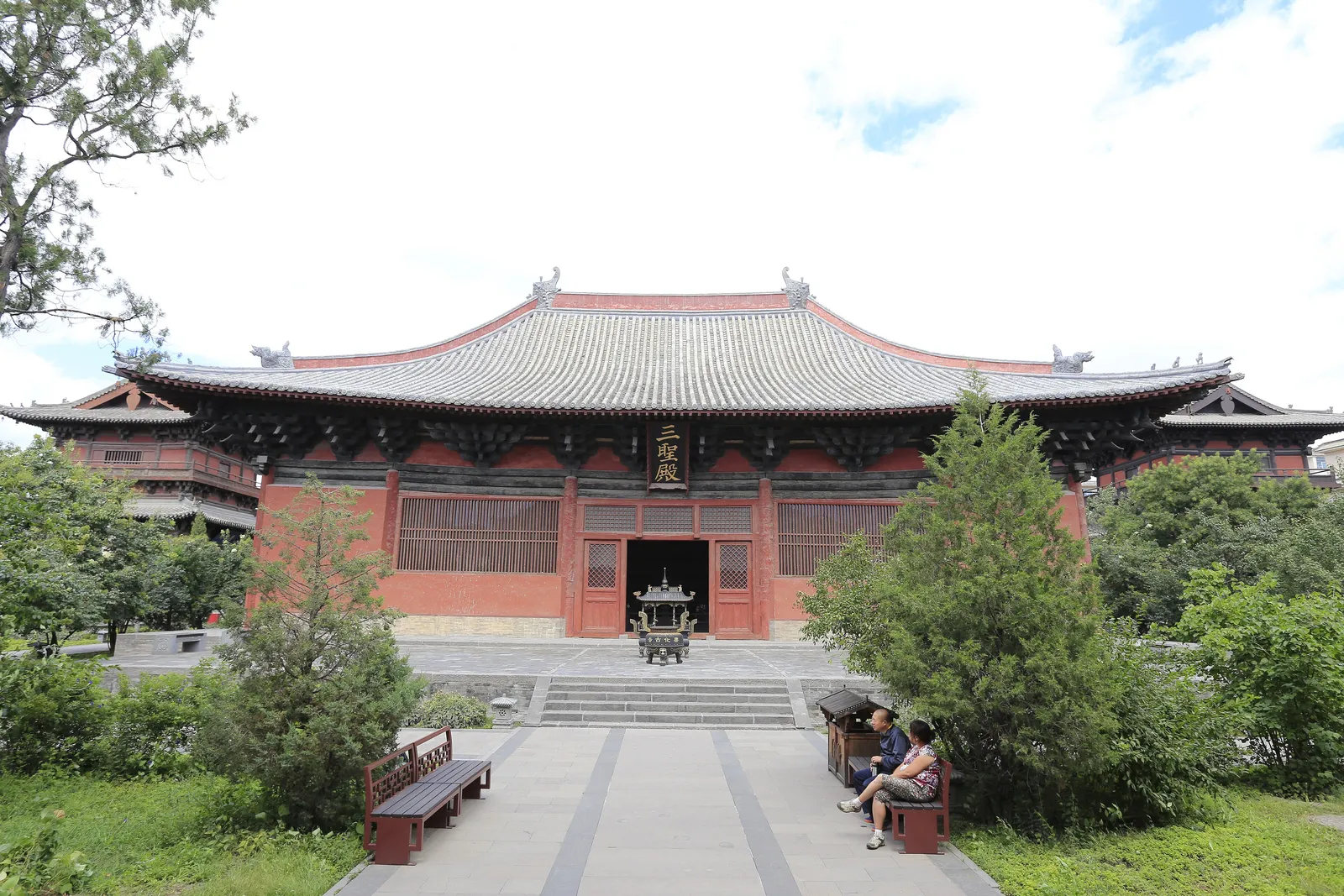 The Liao-dynasty Mahavira Hall of Shanhua Temple in Datong