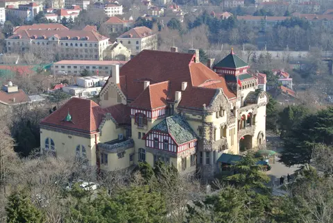The former German Governor's Residence seen from Signal Hill