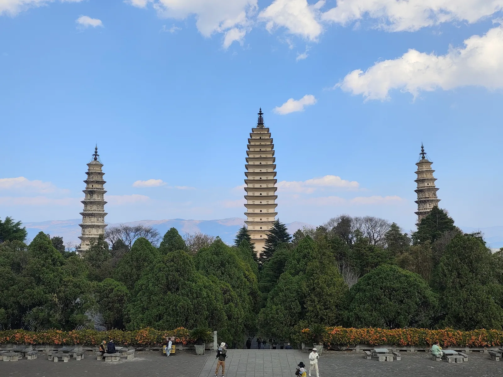 The Three Pagodas of Chongsheng Temple under a blue sky