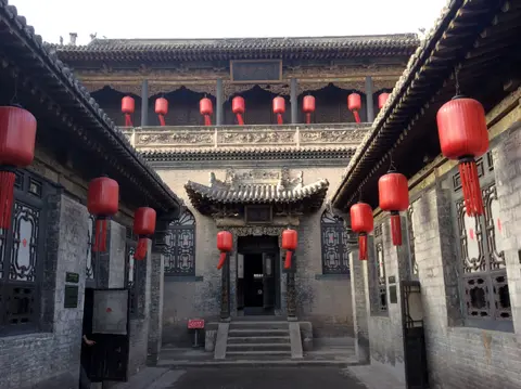 Lantern-hung courtyard of the Jingyi Yard in the Qiao Family Compound