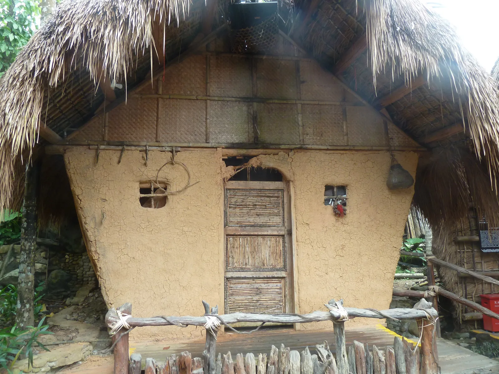 A traditional thatched Li dwelling in Ganza Village, Betel Nut Valley